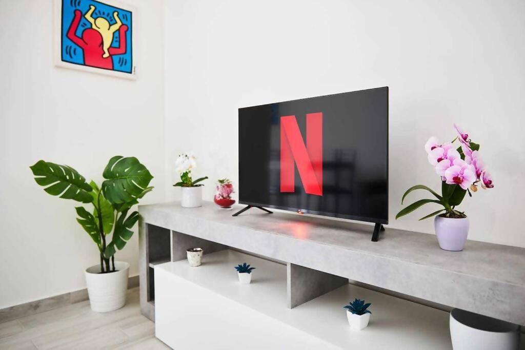 Sunny San Siro Stadio Apartment ミラノ エクステリア 写真